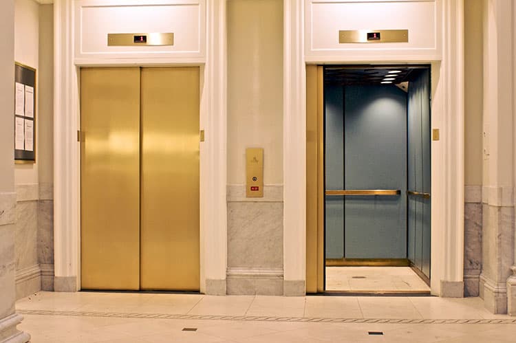 What is an elevator pitch? And steps to create an elevator pitch